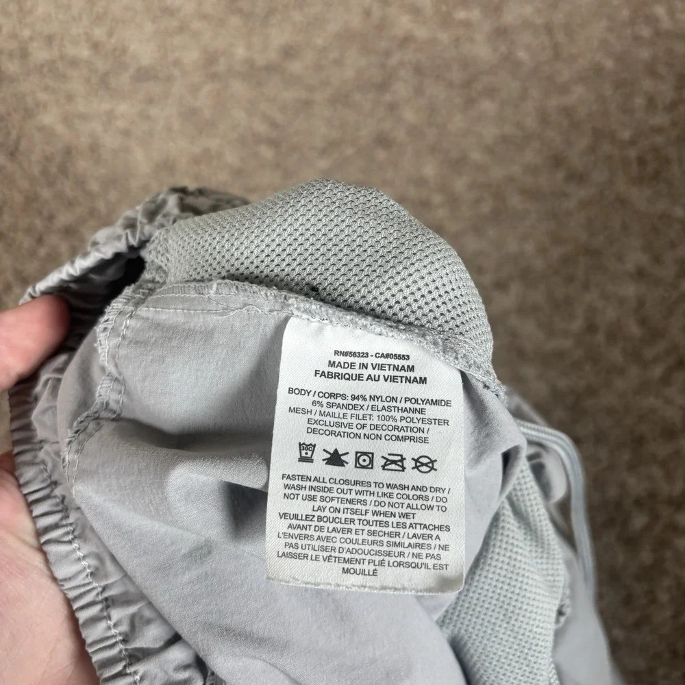 Nike Sportswear Commuter Tapered Pants Mens M‎ Light Gray DM6621-012 Active